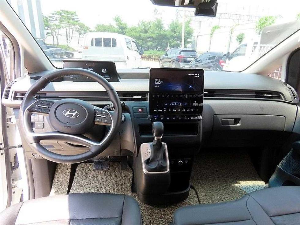 Hyundai Staria — miniaturë 8