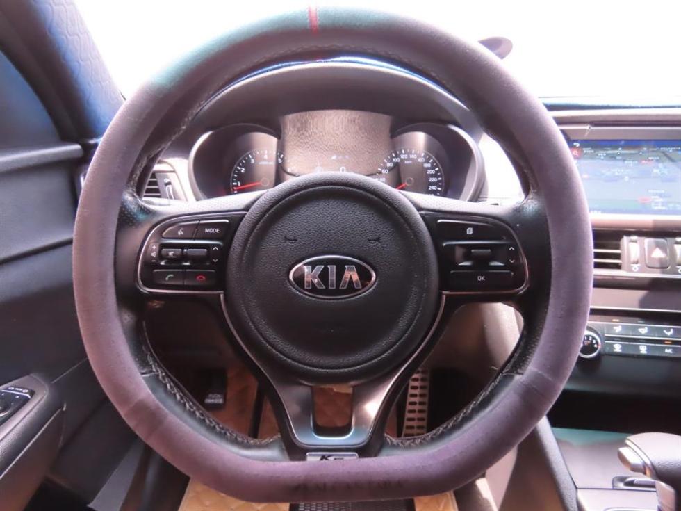 Kia K5 — miniaturë 9