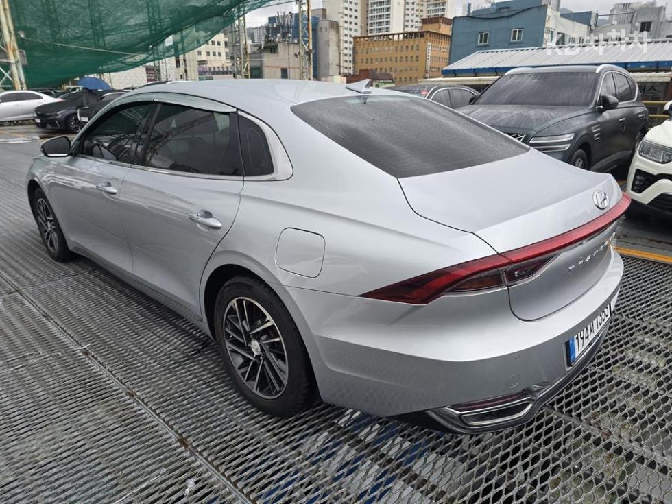Hyundai Grandeur — miniaturë 4