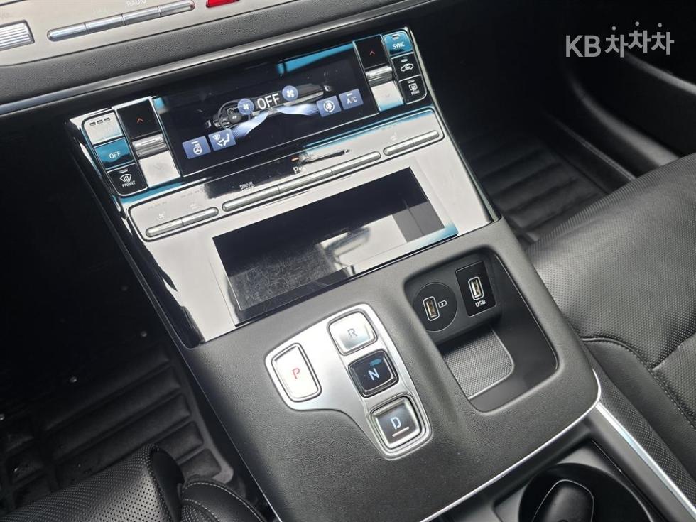 Hyundai Grandeur — miniaturë 13