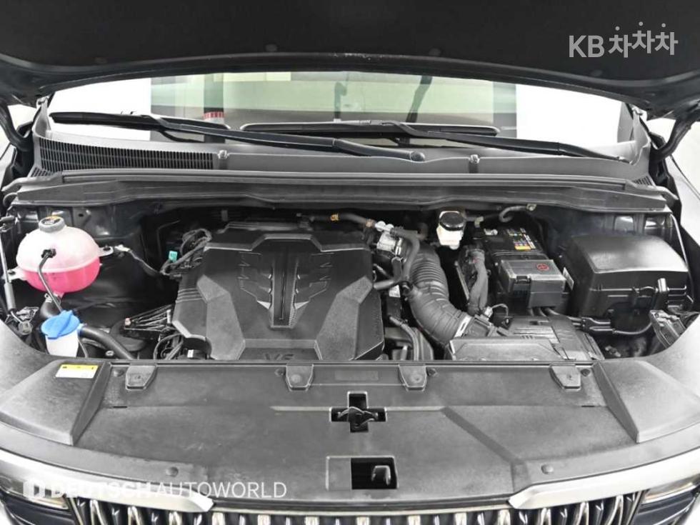 Kia Carnival — miniaturë 6