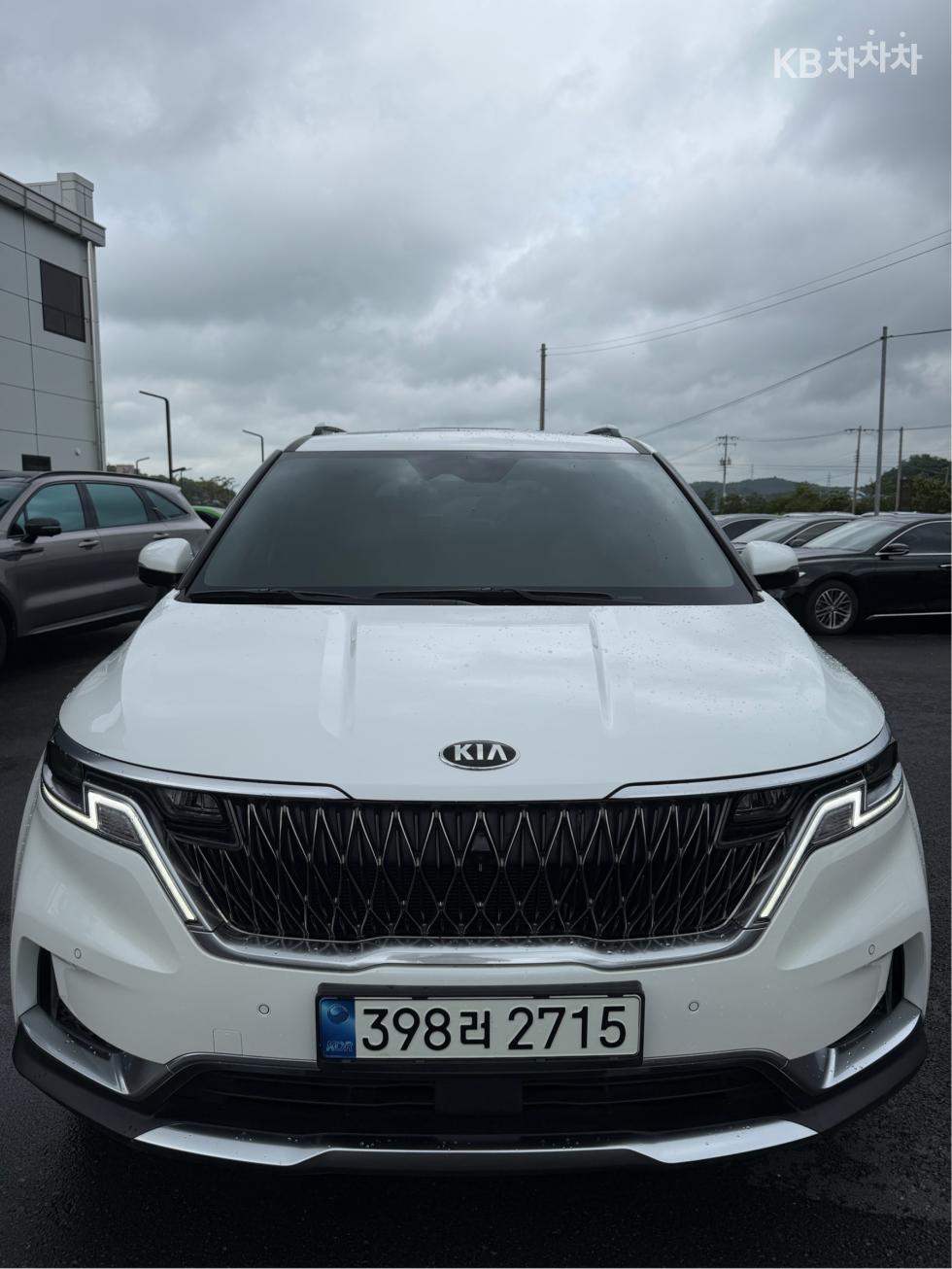 Kia Carnival D2.2 9인승 — foto 1