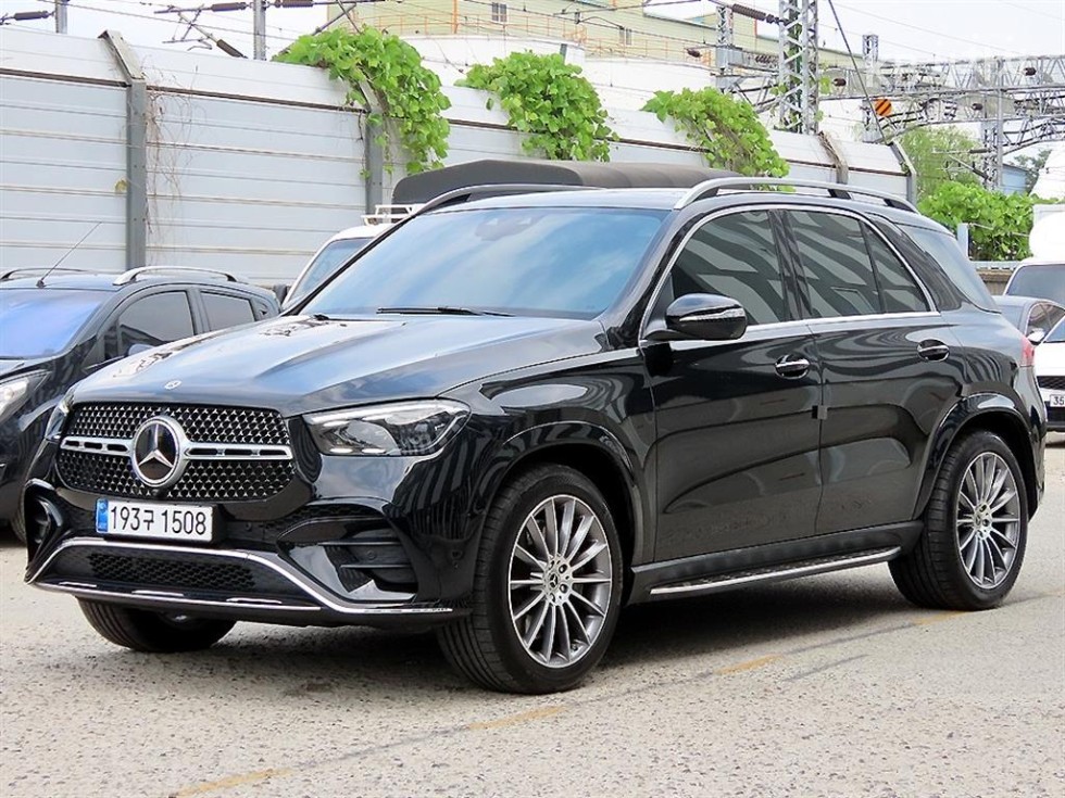 Mercedes-Benz GLE — miniaturë 2
