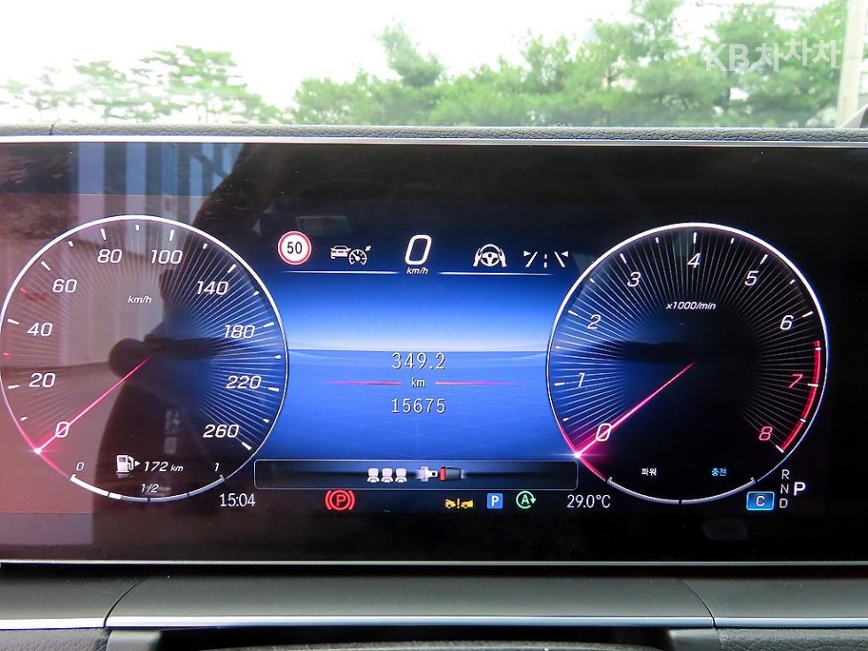 Mercedes-Benz GLE — miniaturë 9