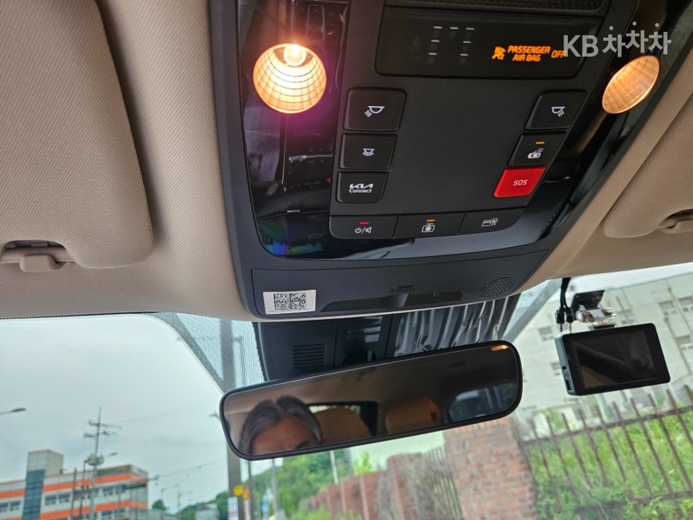 Kia Carnival — miniaturë 21