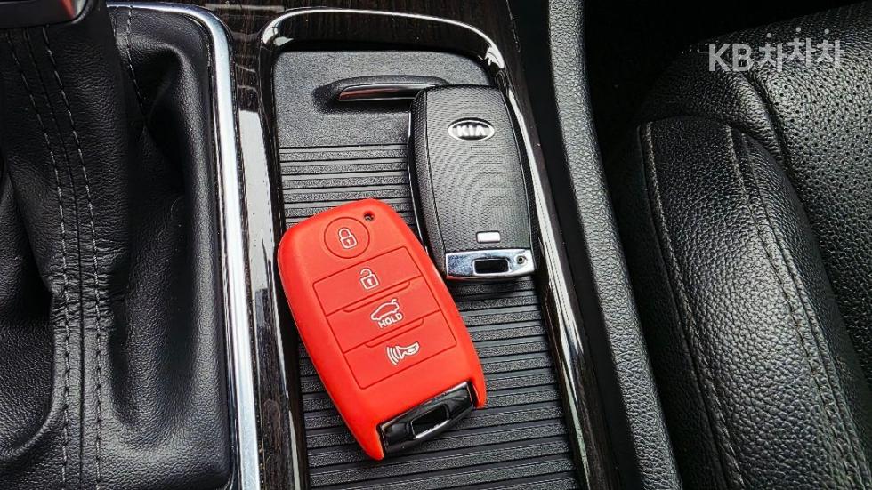 Kia K5 — miniaturë 14