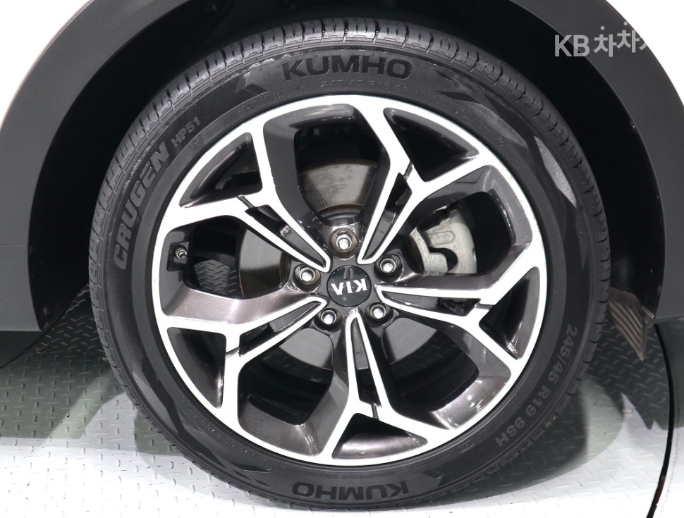 Kia Sportage — miniaturë 18
