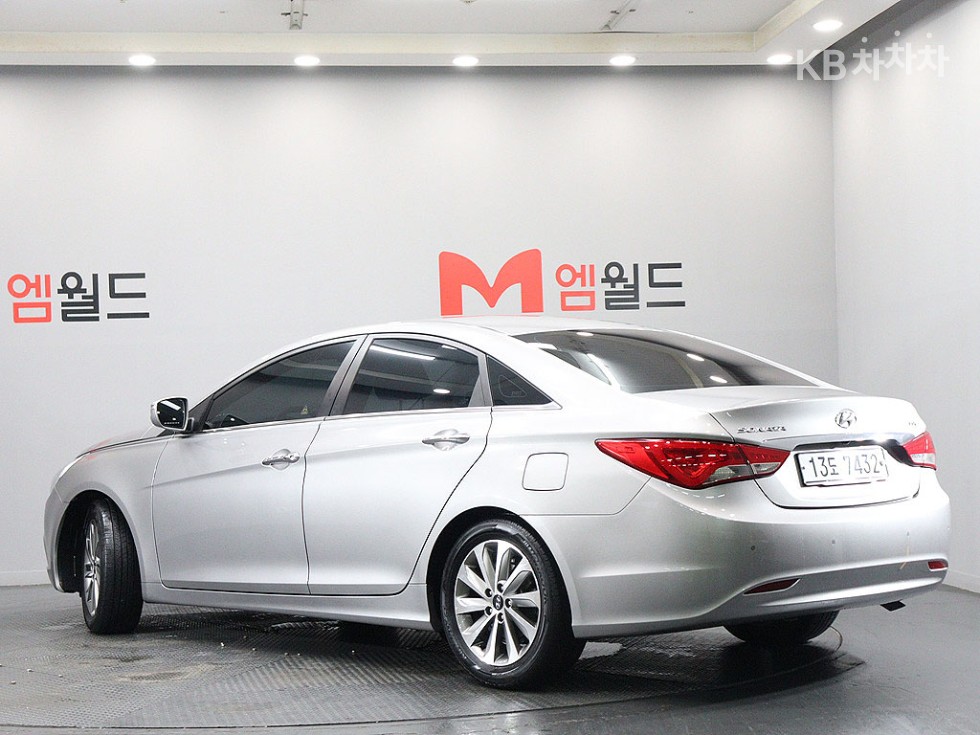 Hyundai Sonata — miniaturë 4