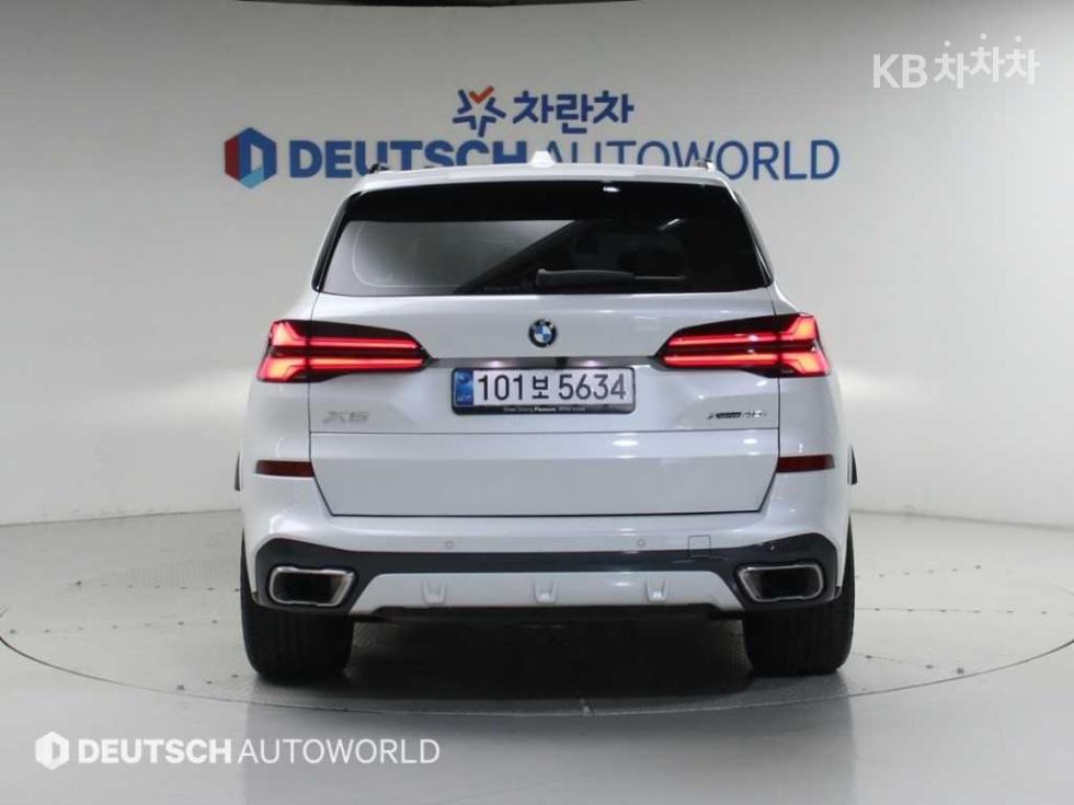 BMW X5 — miniaturë 4