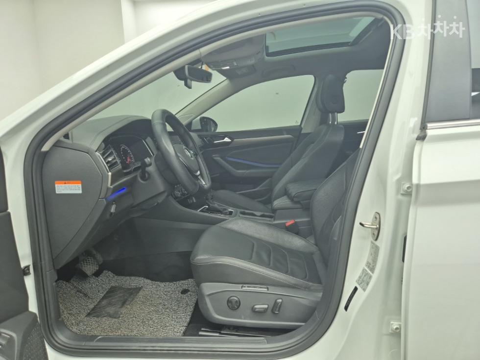 Volkswagen Jetta — miniaturë 11