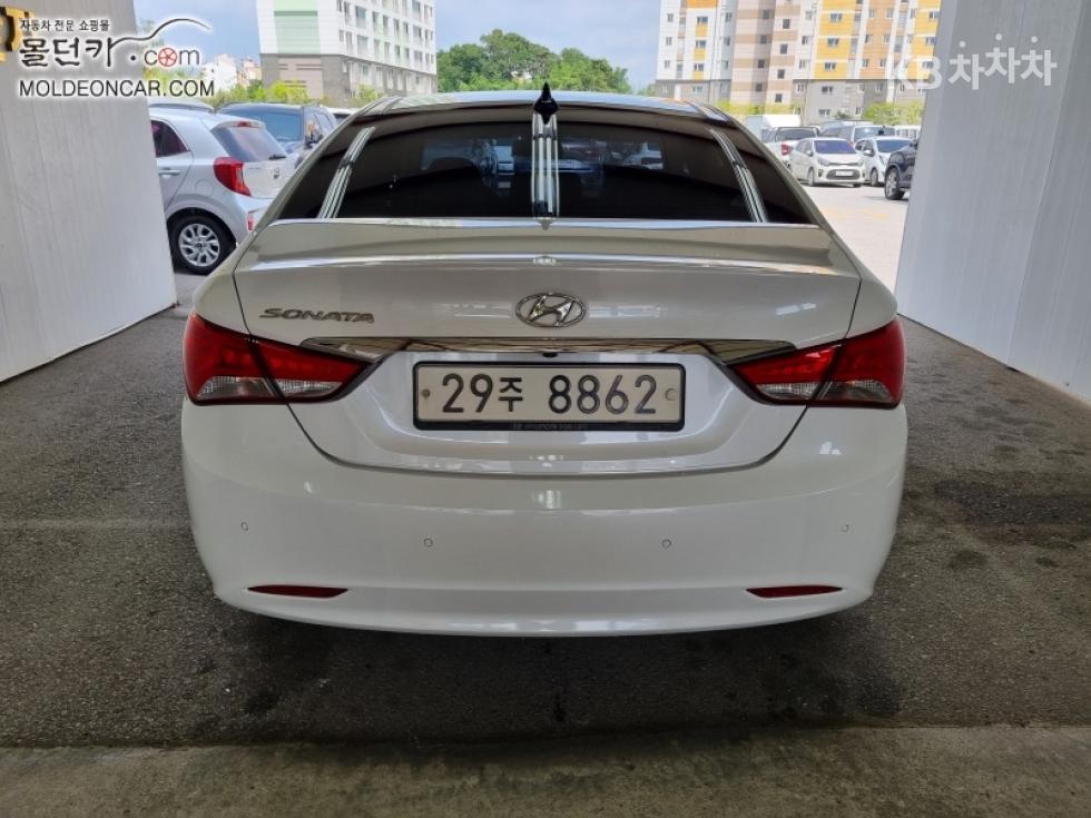 Hyundai Sonata — miniaturë 4
