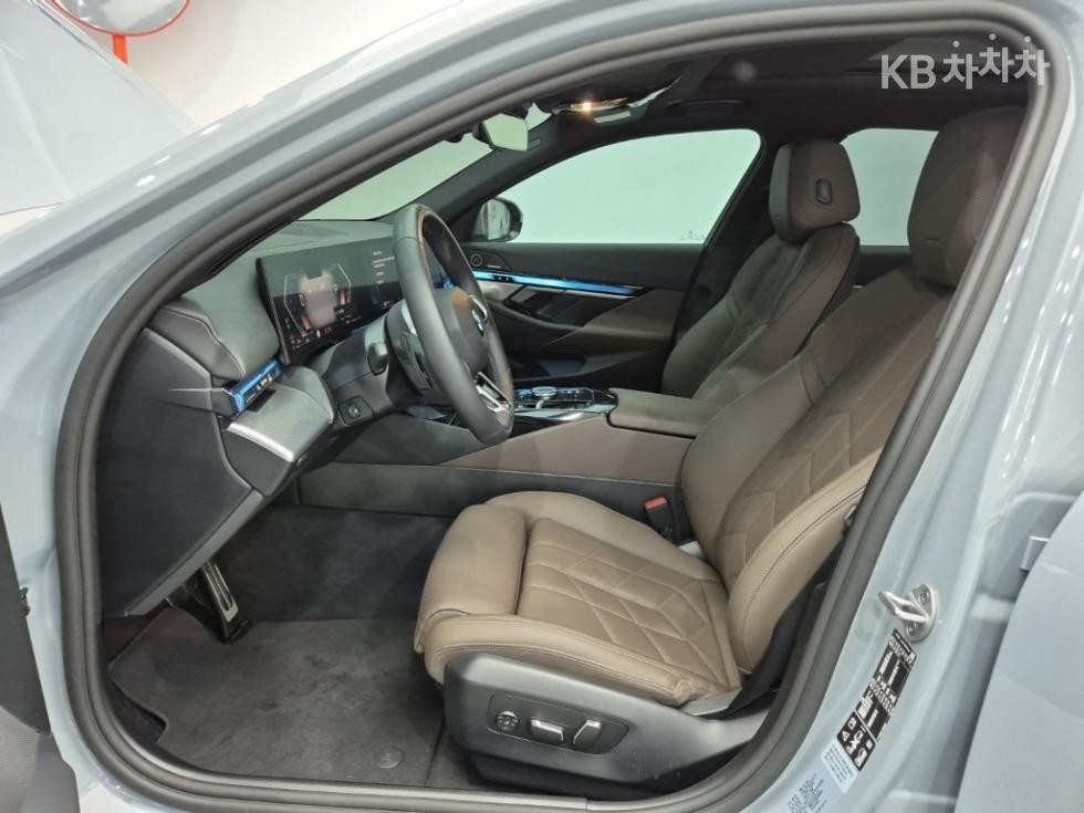 BMW 5er — miniaturë 11
