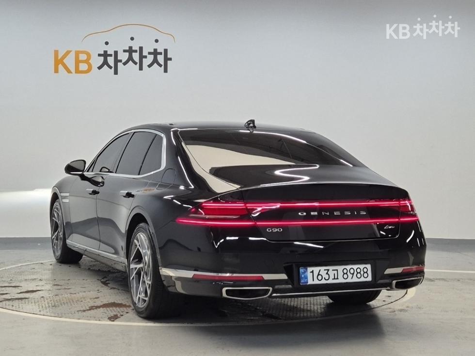 2023 Genesis G90(RS4) photo