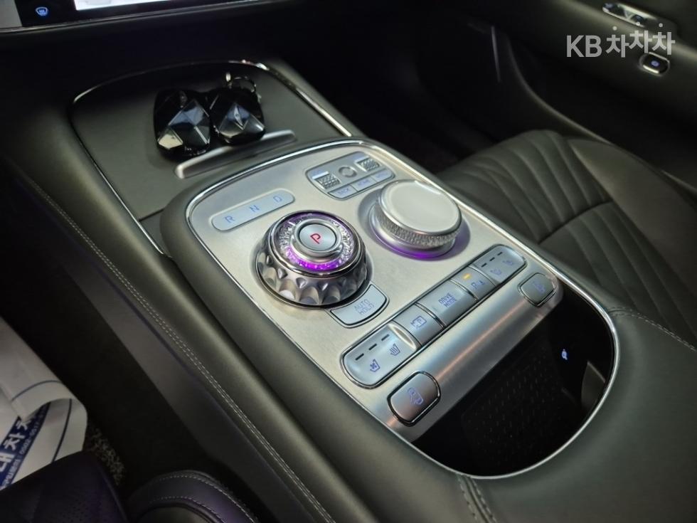 2023 Genesis G90(RS4) photo