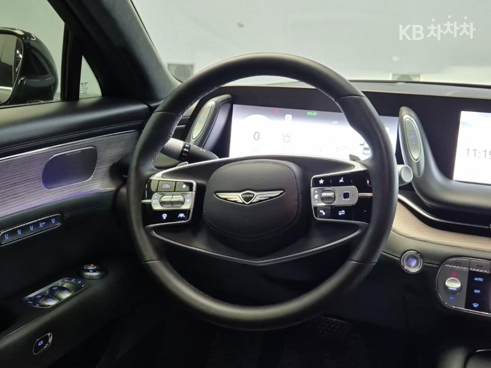 2023 Genesis G90(RS4) photo