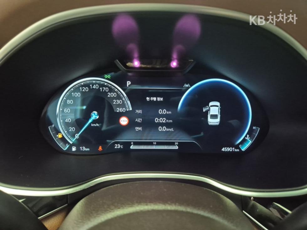 Genesis G80 — miniaturë 6