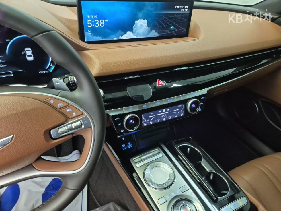 Genesis G80 — miniaturë 10