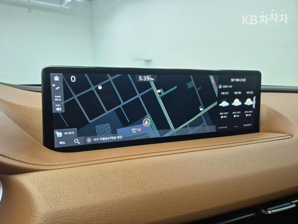 Genesis G80 — miniaturë 13