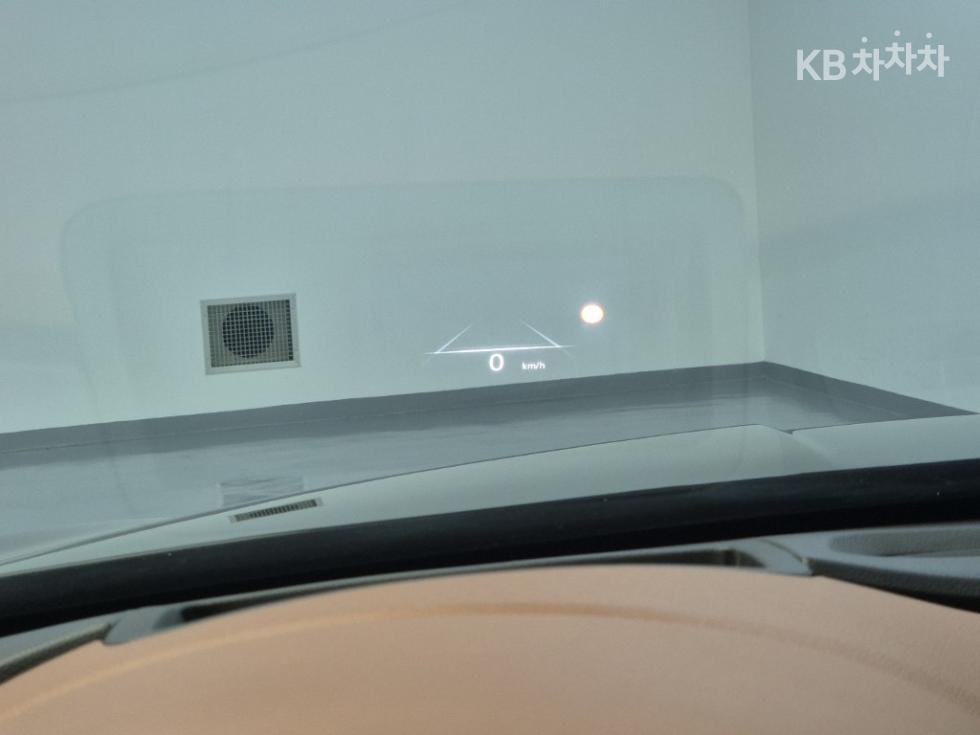 Genesis G80 — miniaturë 16