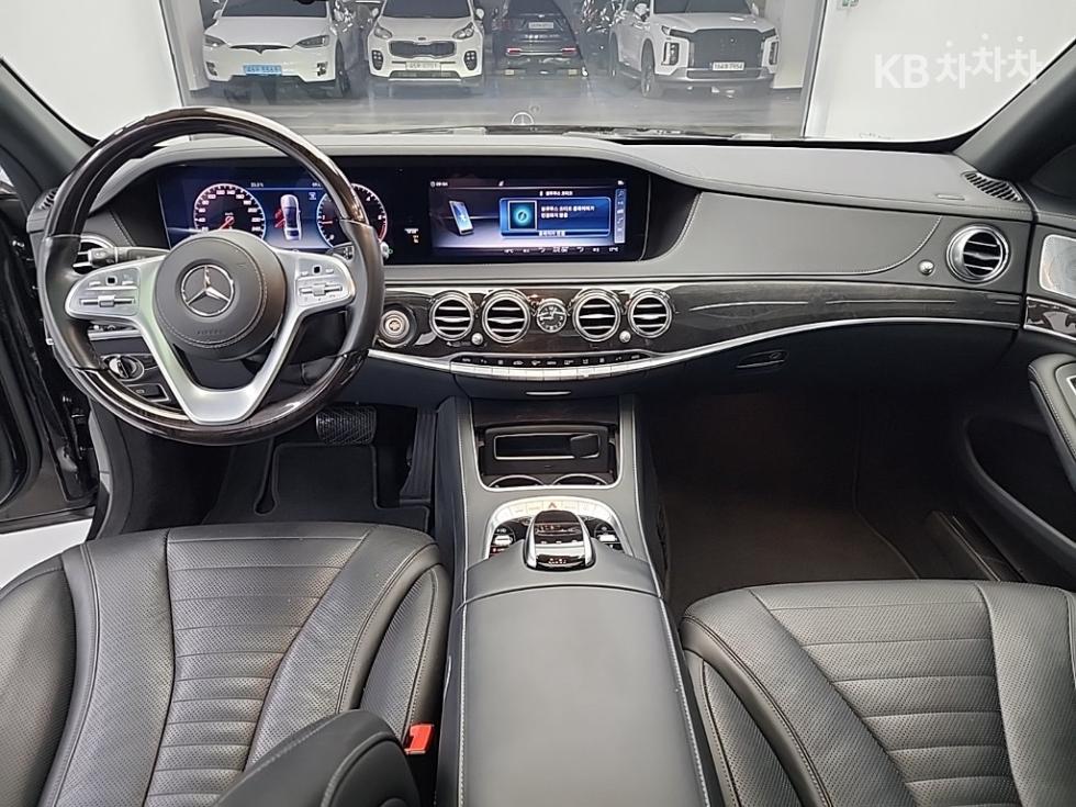 2018 Mercedes-Benz S photo