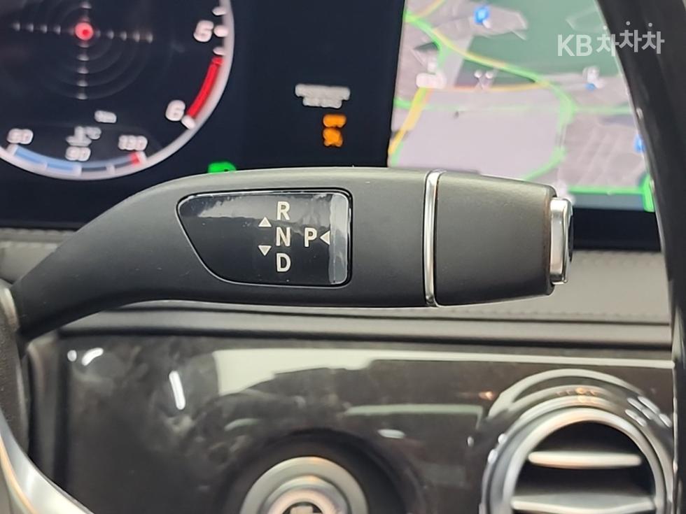 2018 Mercedes-Benz S photo