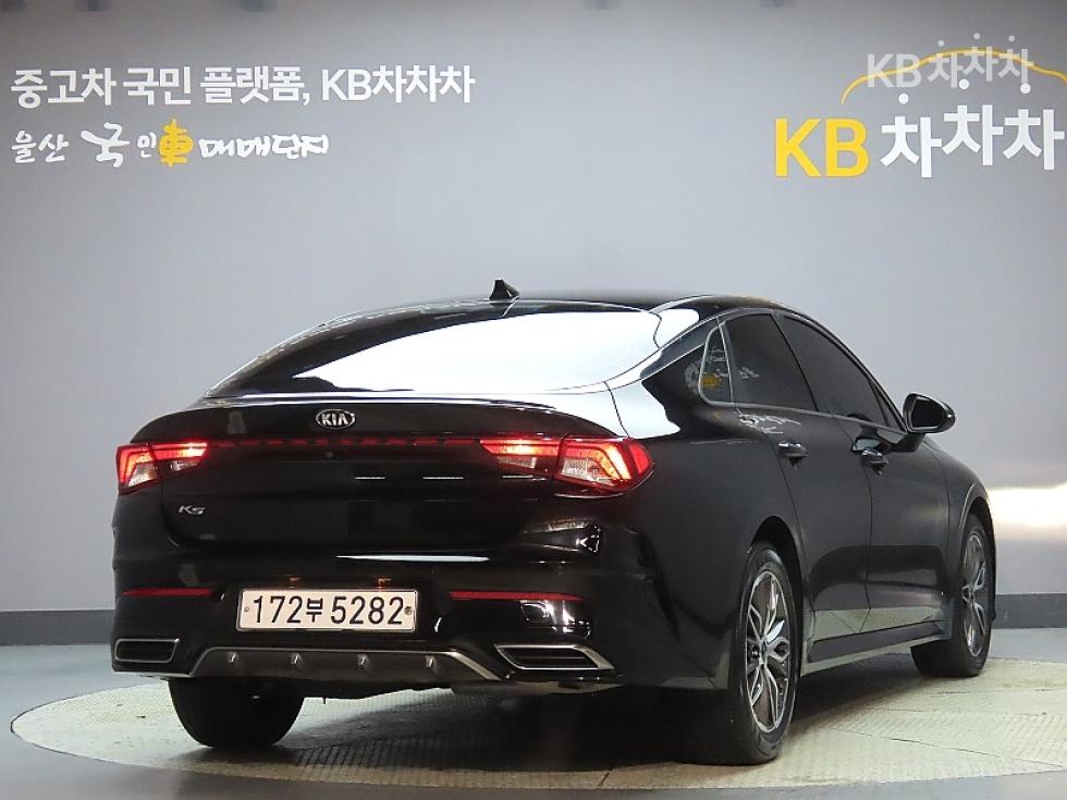 Kia K5 — miniaturë 2