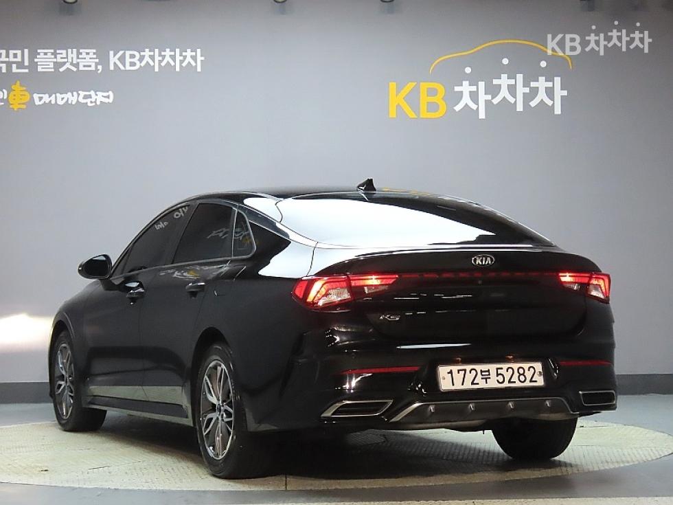 Kia K5 — miniaturë 4