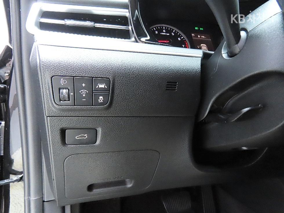 Kia K5 — miniaturë 12