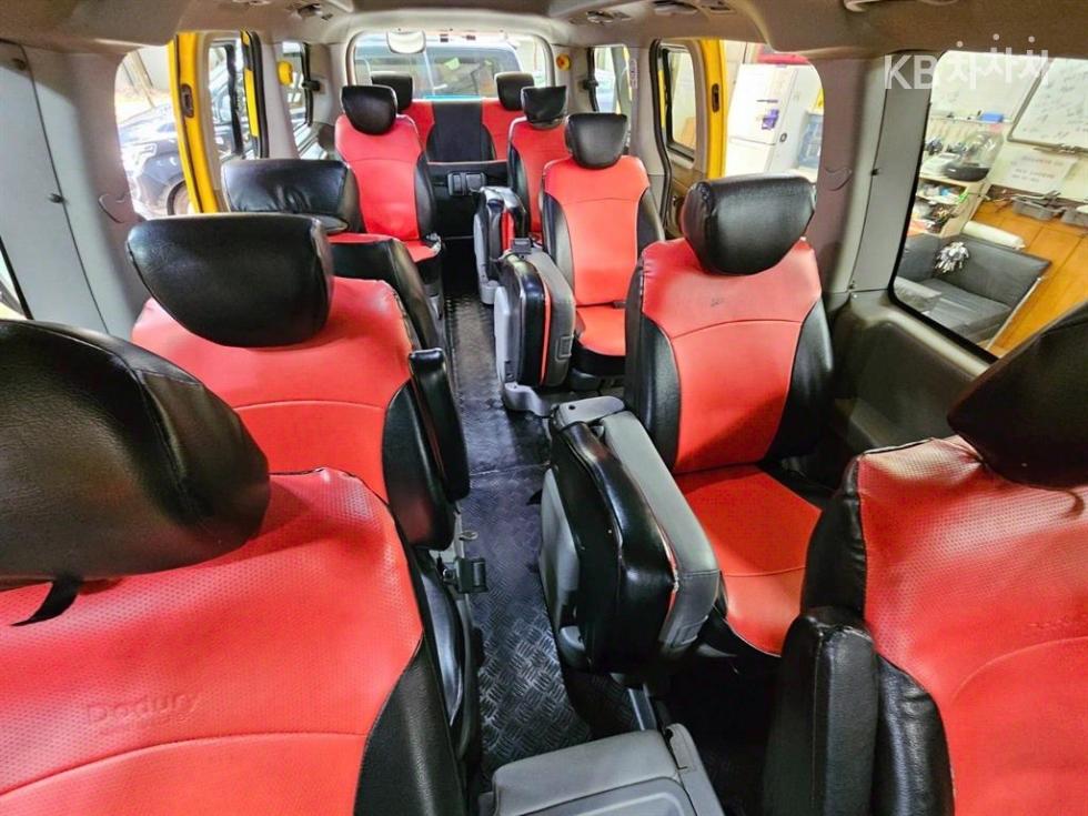 Hyundai Starex — miniaturë 2