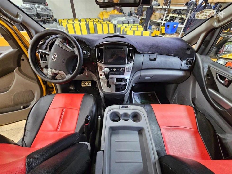 Hyundai Starex — miniaturë 8