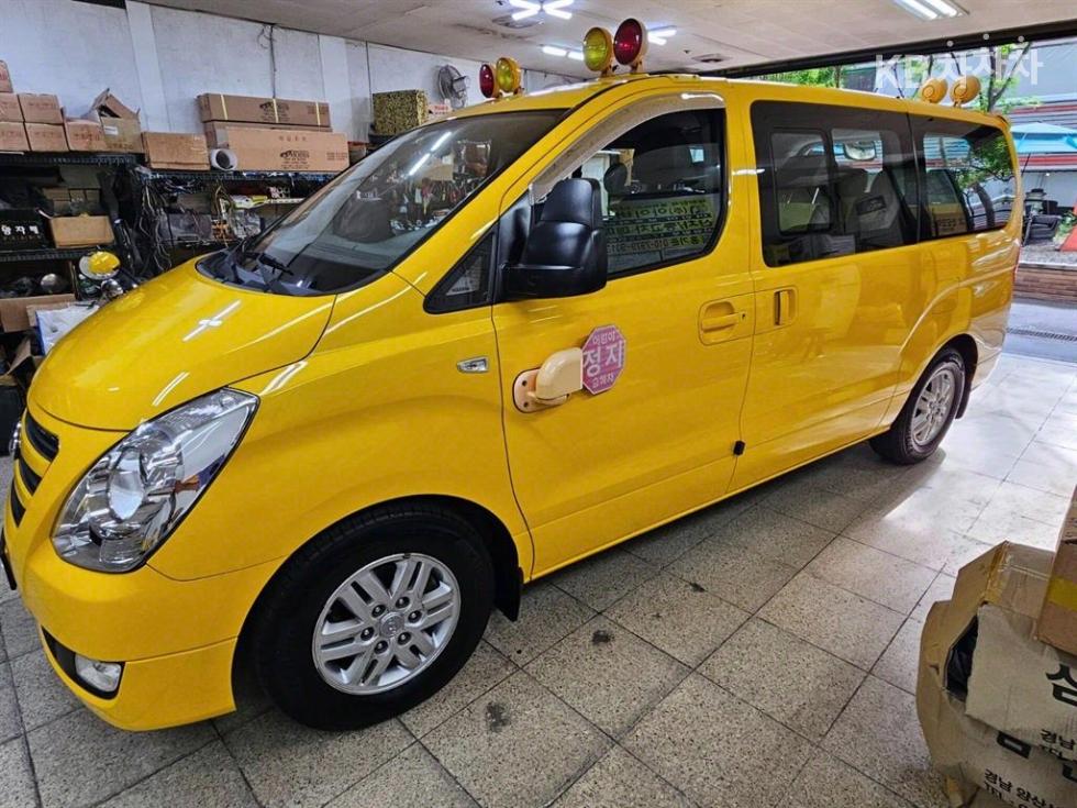 Hyundai Starex — miniaturë 3