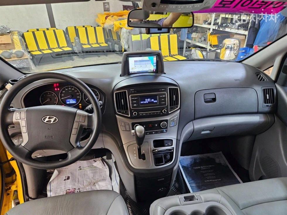 Hyundai Starex — miniaturë 12