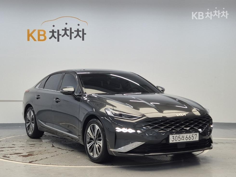 Kia K8 — miniaturë 4