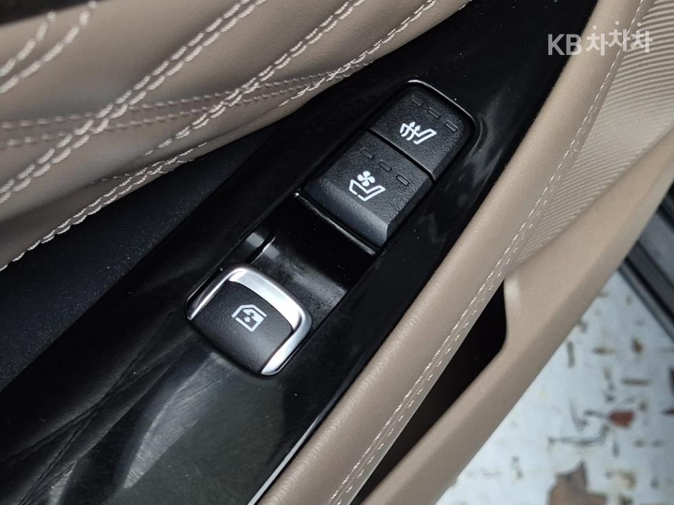 Kia K8 — miniaturë 7