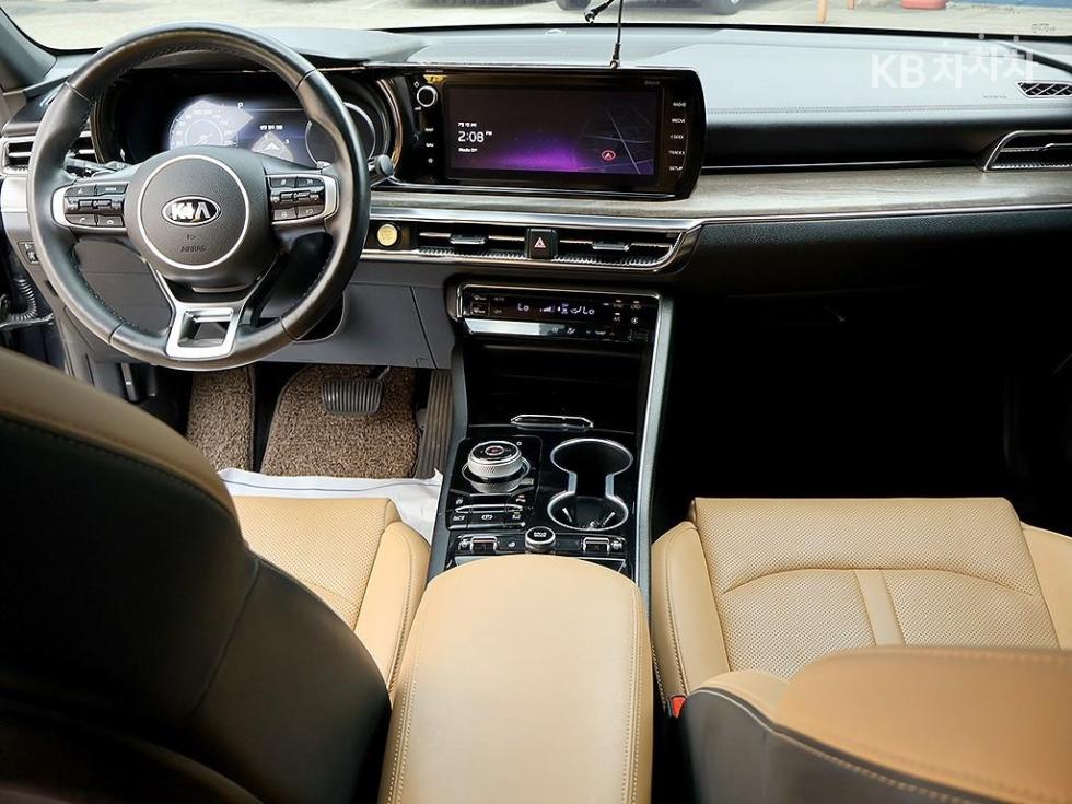Kia K5 — miniaturë 5
