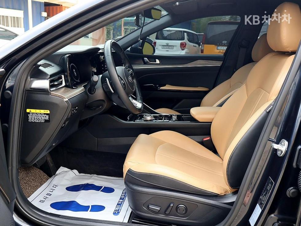 Kia K5 — miniaturë 14