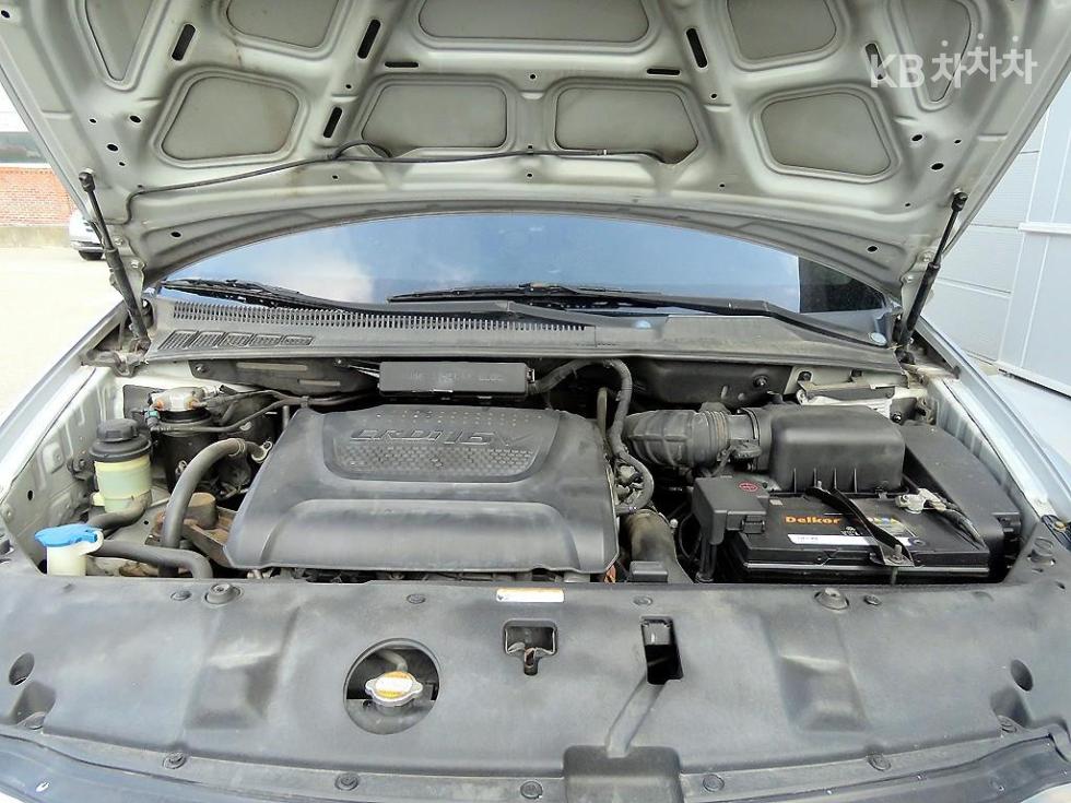 Kia Carnival — miniaturë 17