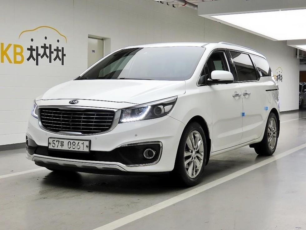 Kia Carnival — miniaturë 2