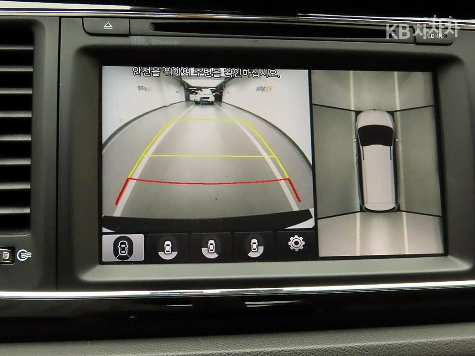 Kia Carnival — miniaturë 15