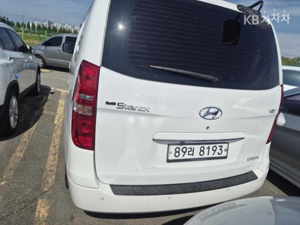 Hyundai Starex — miniaturë 4