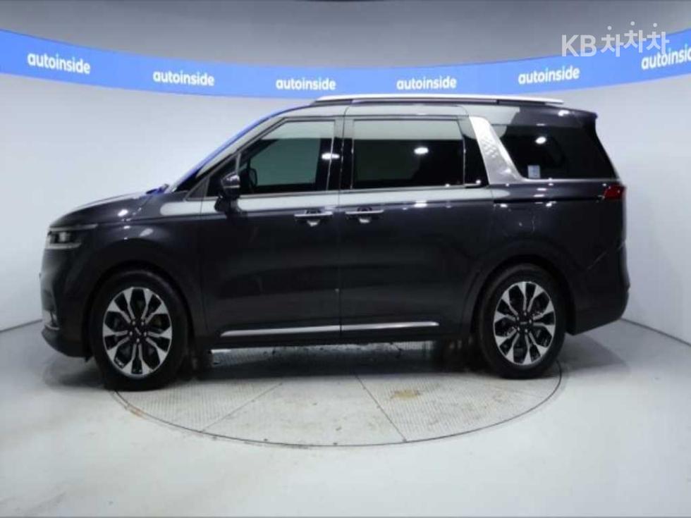 Kia Carnival — miniaturë 2