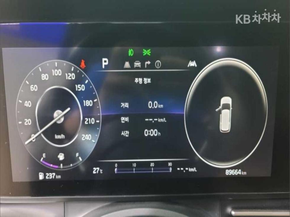 Kia Carnival — miniaturë 9