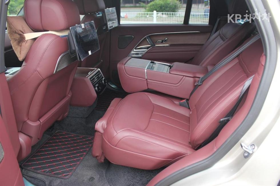 Land Rover Range Rover — miniaturë 9
