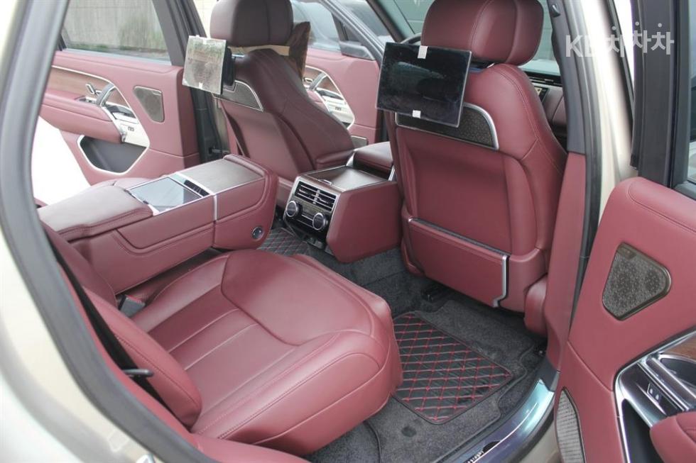 Land Rover Range Rover — miniaturë 11
