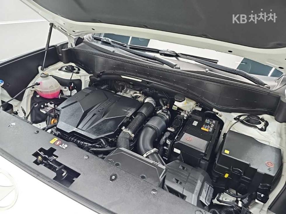 2025 Hyundai Used Car photo