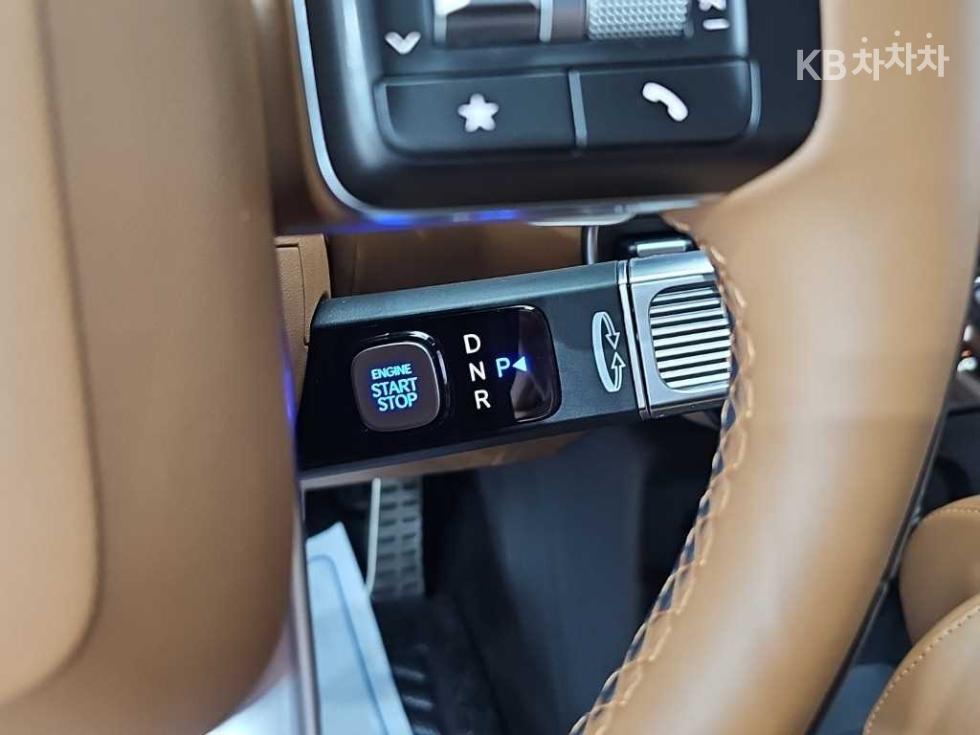 2025 Hyundai Used Car photo