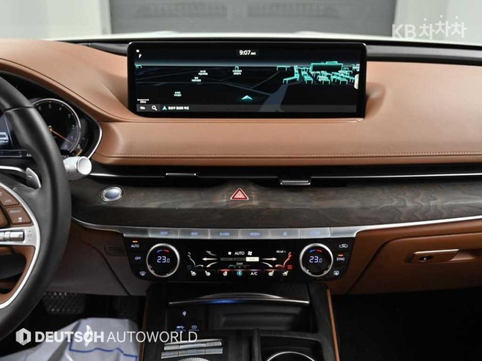 Genesis G80 — miniaturë 14