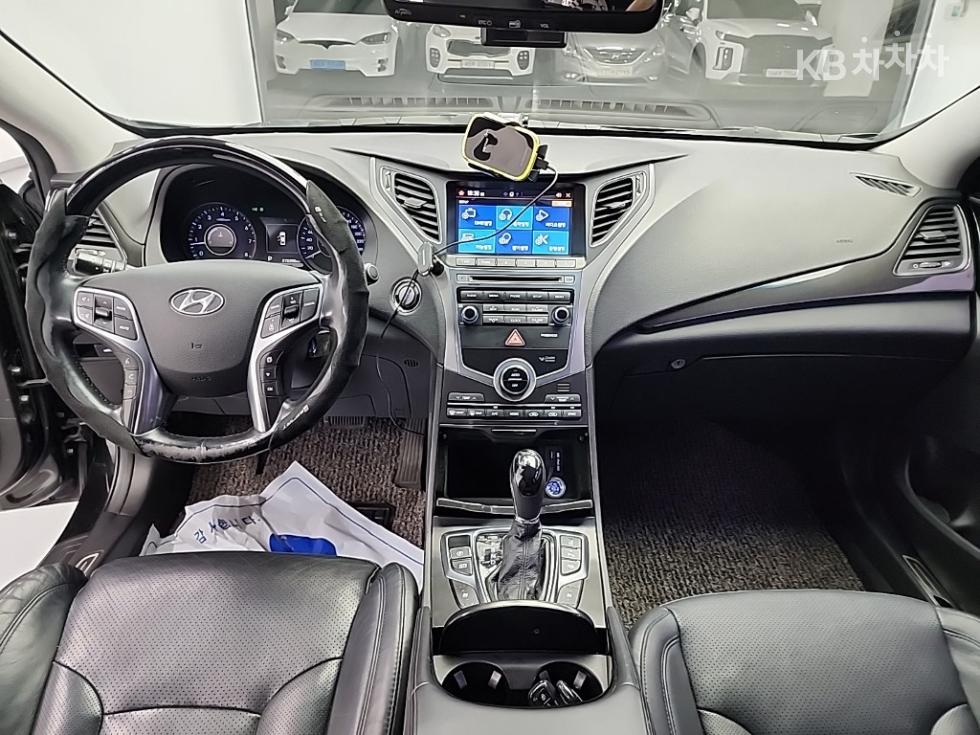 Hyundai Grandeur — miniaturë 7