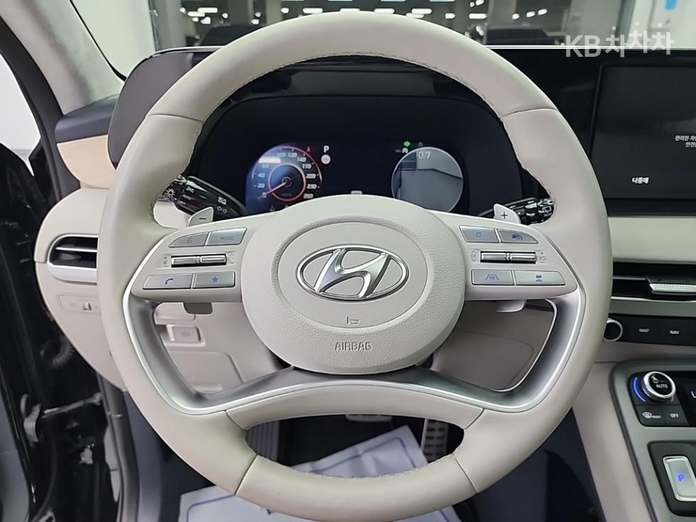 2022 Hyundai Used Car photo