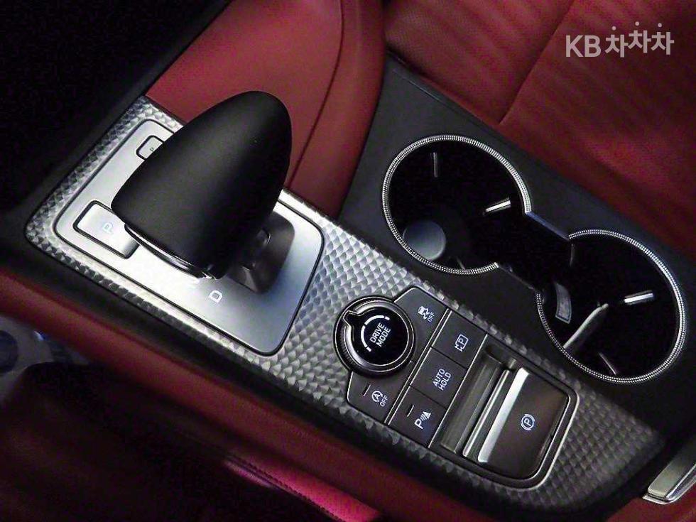 Genesis G70 — miniaturë 12